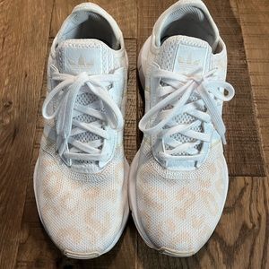 Women’s Adidas shoes size 8.5